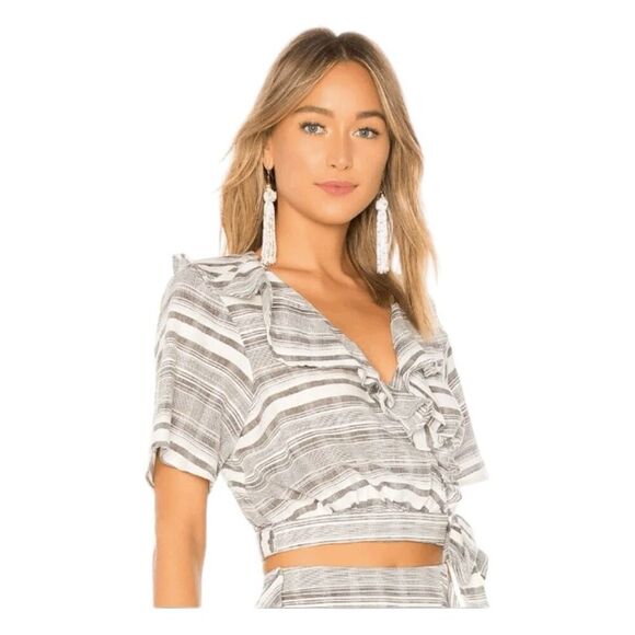 Tularosa Selma Wrap Top Grey White Striped Cropped Ruffle Short Sleeve V-Neck - Picture 1 of 8